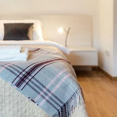 Apartment Saint John's 2 Bedr